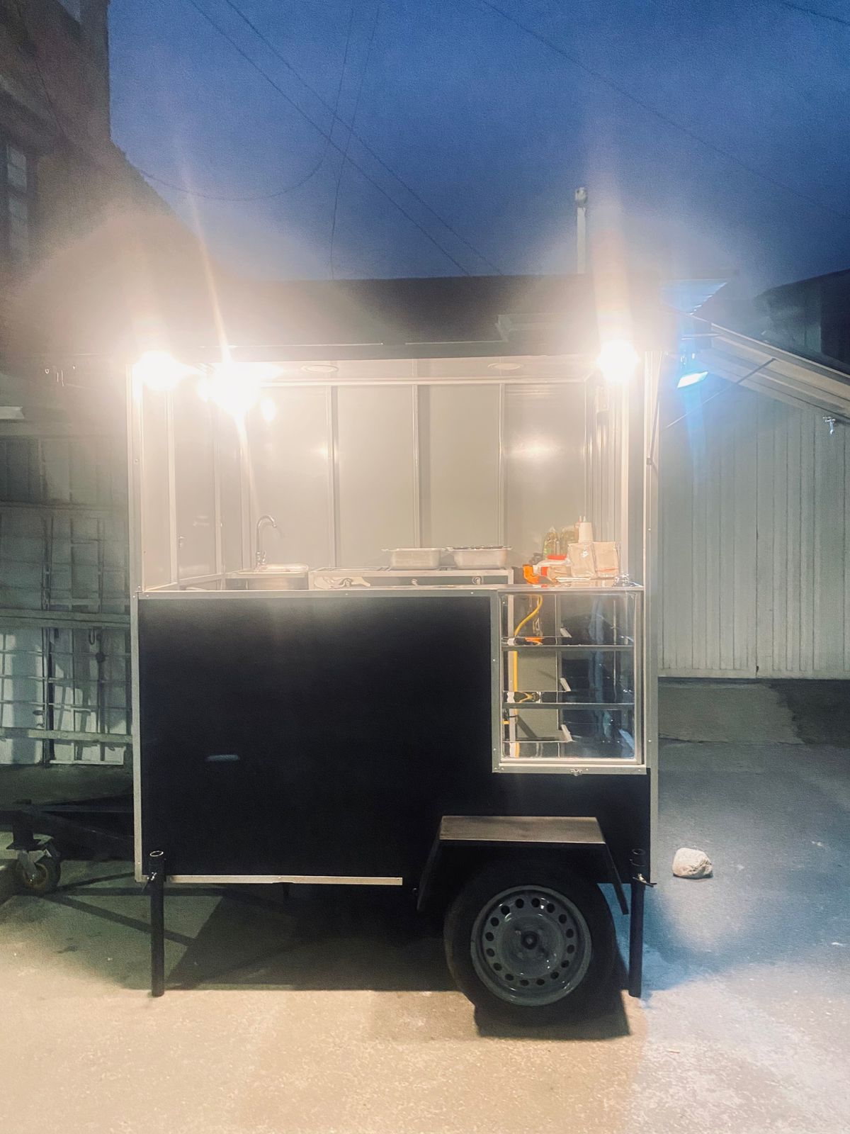 vendo tráiler para comidas rapidas