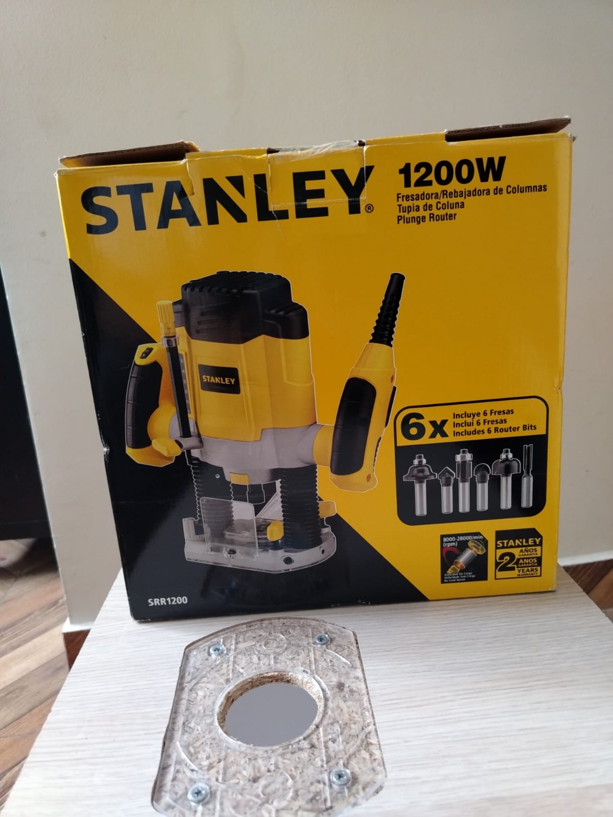 Fresadora Router Stanley