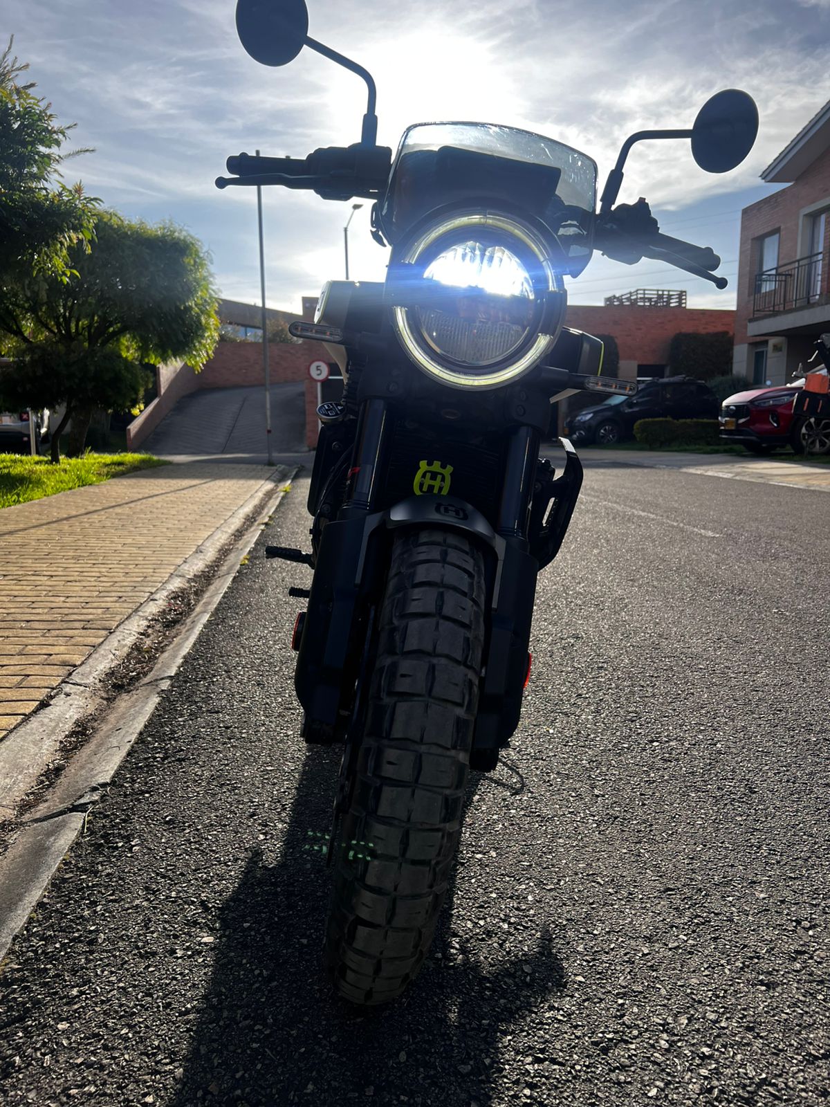 Vendo - Husqvarna 401