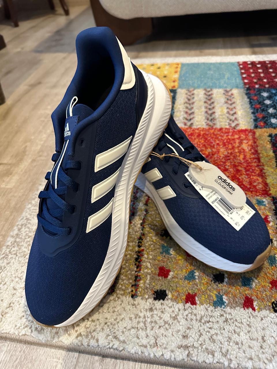 Tenis Adidas azules