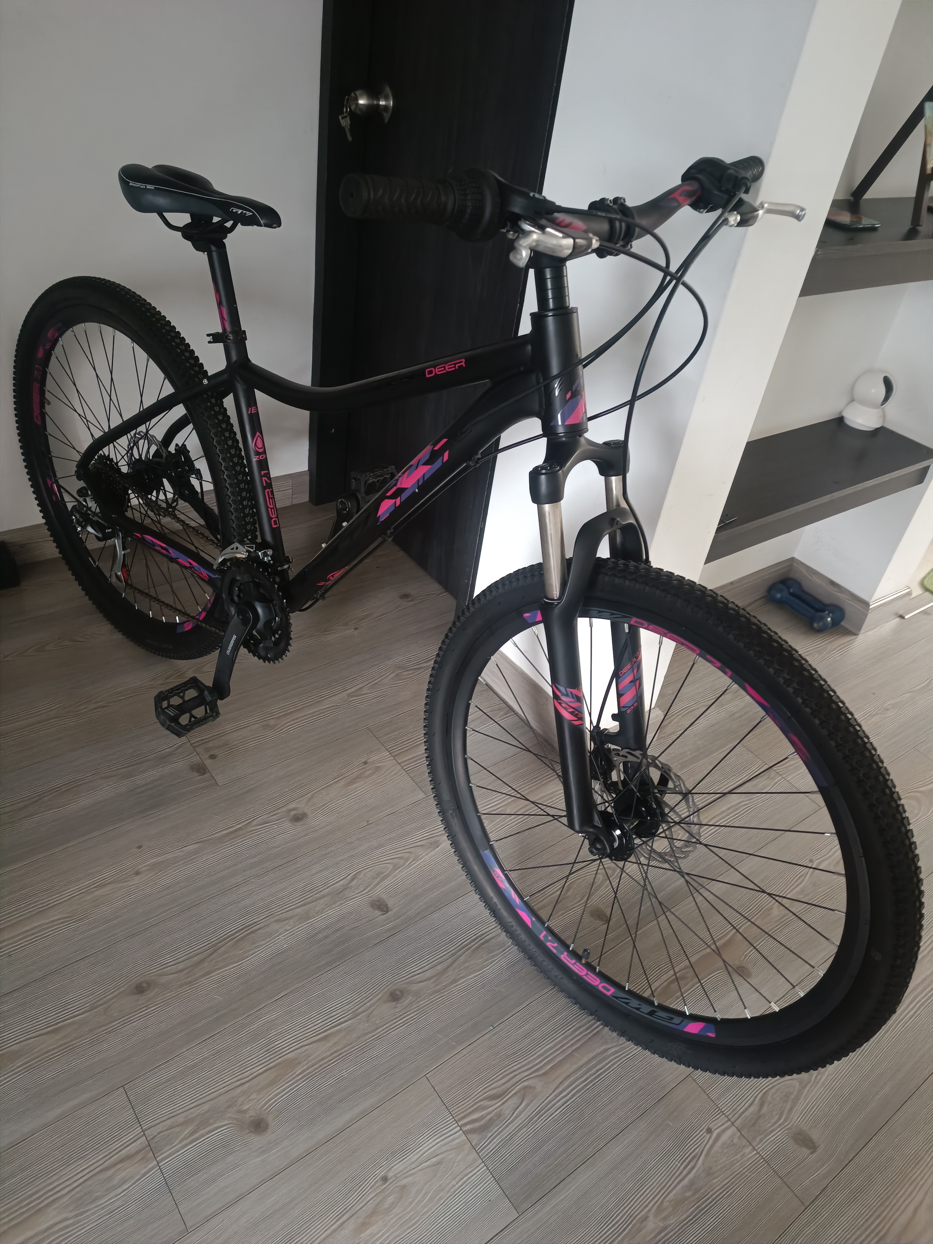 Bicicleta rin 27,5 Talla M No tiene casi uso!