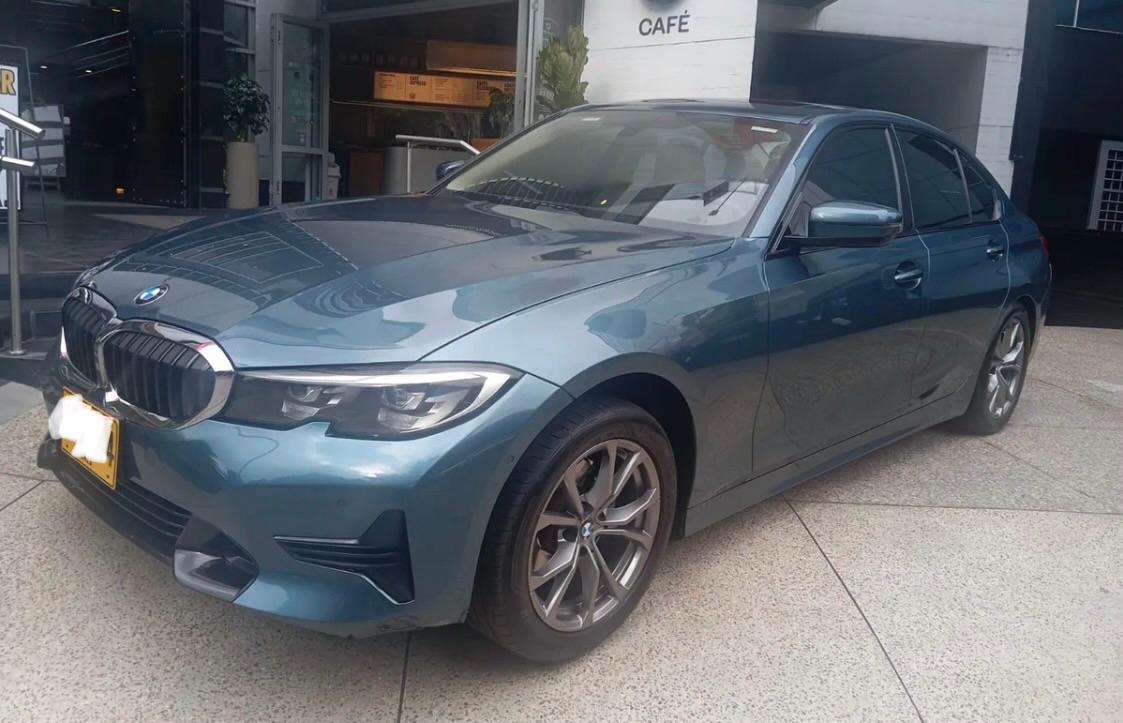 🚗 BMW 320i Sportline - ¡Negociable!