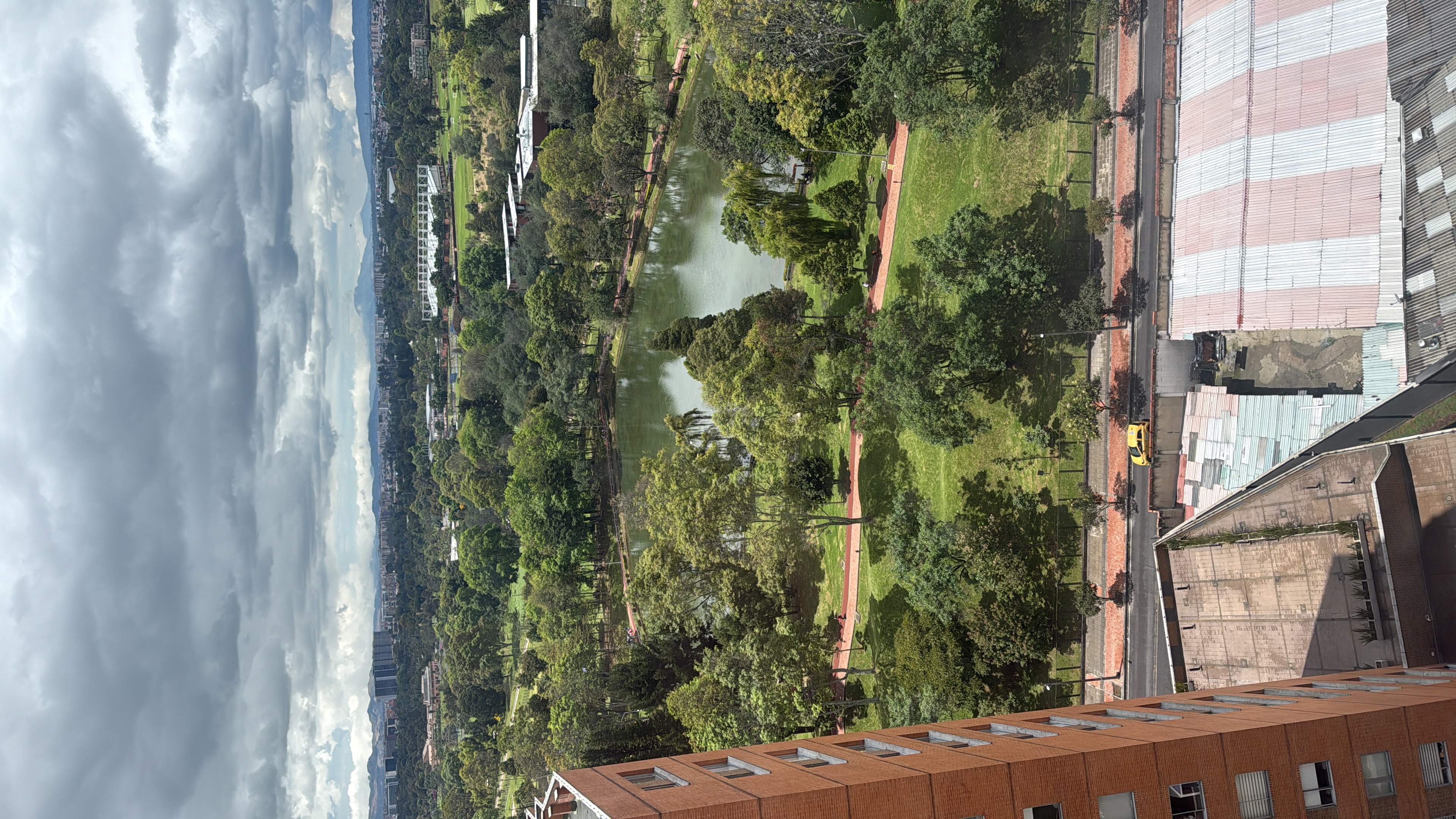 SERVICIO DE FOTO Y VIDEO DE DRON EN LA TERRAZA